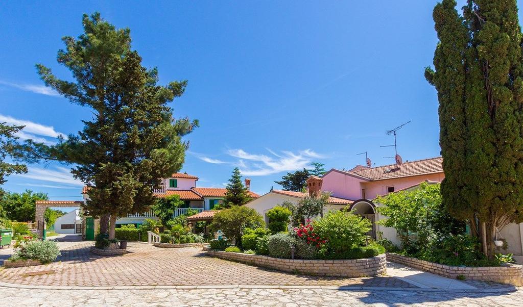 Apartament Zdravko *